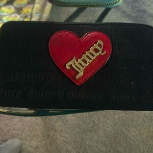 Juicy couture wallet